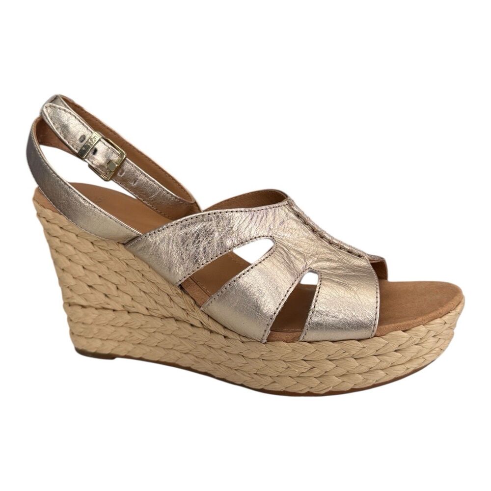 UGG Careena Ankle Strap Wedge Sandals 1125209 Women’s 9.5 Pale Gold Metallic - Picture 2 of 9